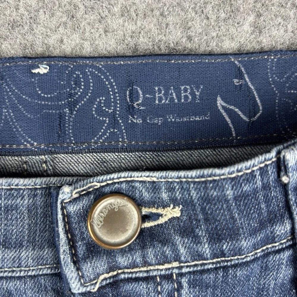 Wrangler Q-Baby Jeans Womens‎ 7/8x32 Western Bootcut Rodeo Distressed Blue Denim